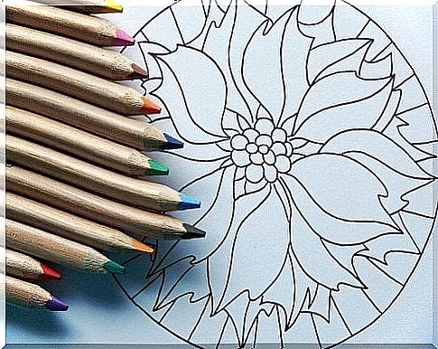 coloring is an art therapy activity